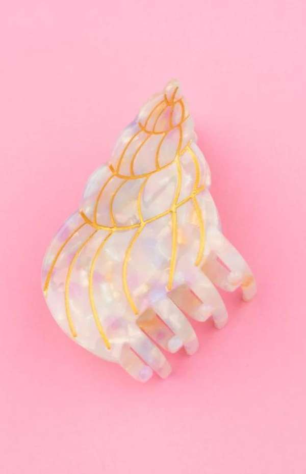 SHELL HAIR CLAW